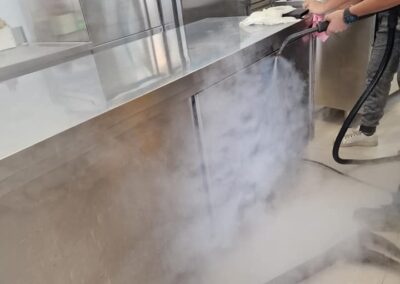 Pulizia cucine servizio pulimar di Marisa Persichitti